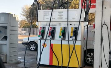 Residents comment on the petrol price hike